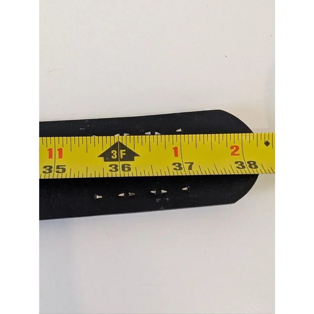 HOT TOPIC Black Triple Pyramid Studded Bonded Leather Belt Sz M 31-32